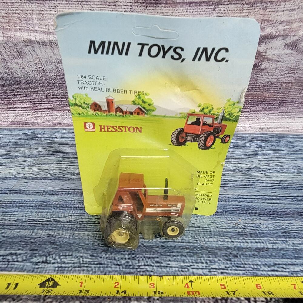 Vtg Mini Toys 1/64 Hesston 1180 DT Turbo diecast/plastic 4wd tractor rear Duals